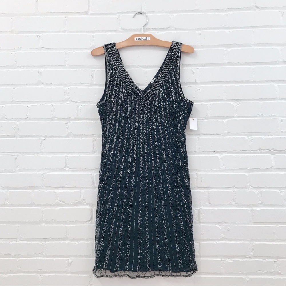 PISARRO NIGHTS Exquisite beaded black shift dress, vintage vibe